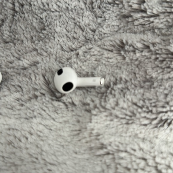 AirPods Without the Case (left and right) - Picture 3 of 3